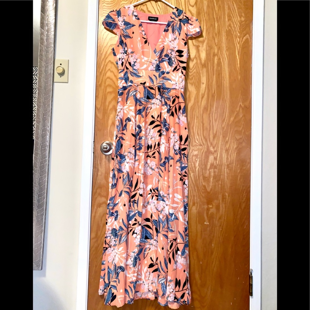 Bebe Floral dress size 4